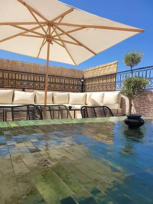Riad Isahiac Avec Piscine En Exclusivite Marrakesh